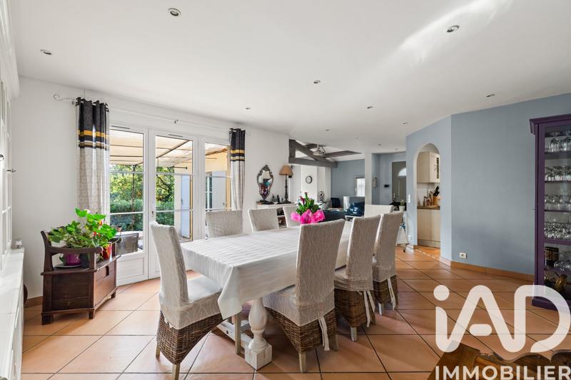 Maison - 141 m² - 5 pièces