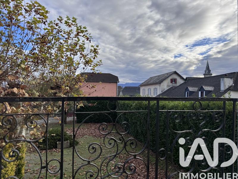 Maison - 283 m² - 7 pièces