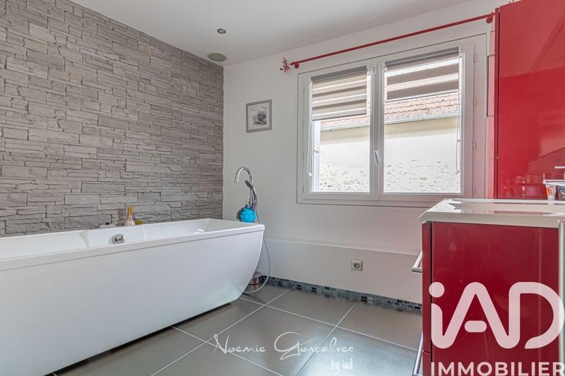 Maison - 157 m² - 7 pièces