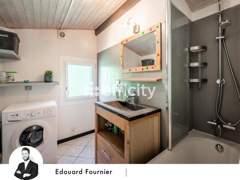 Appartement - 75 m² - 3 pièces