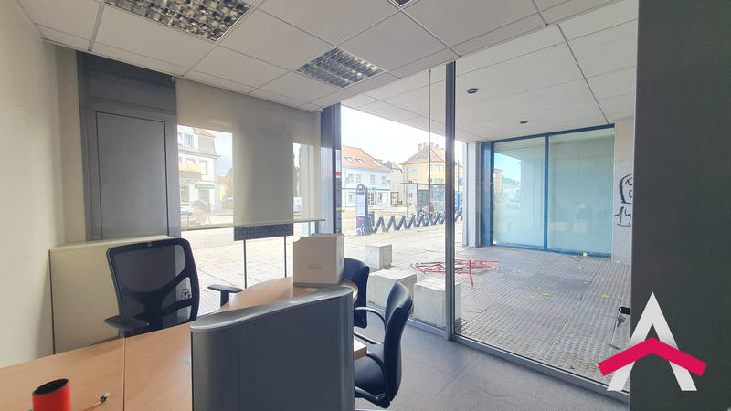 Local d'activités - 127 m²