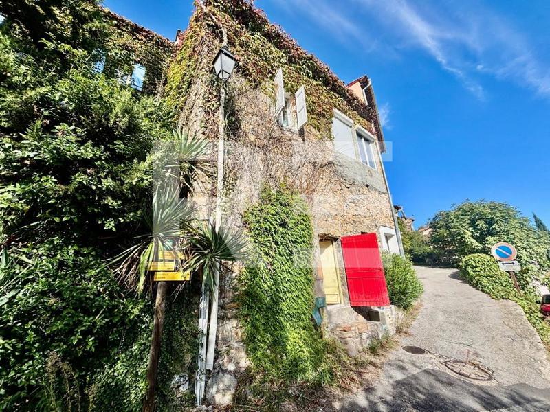 Maison de village - 90 m² - 4 pièces