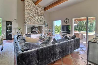 Villa - 185 m² - 5 pièces