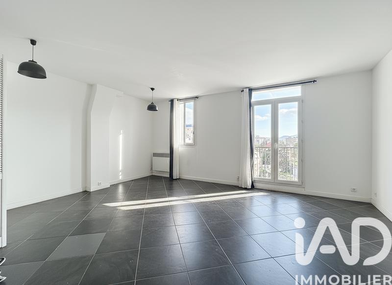Appartement - 55 m² - 3 pièces