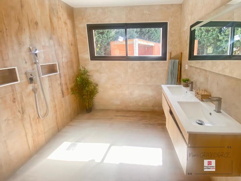 Villa - 165 m² - 5 pièces