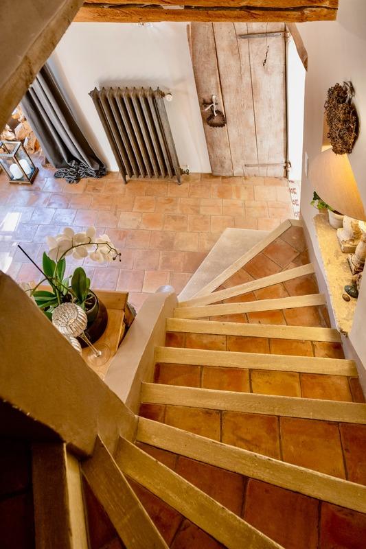 Propriété - 439 m² - 12 pièces