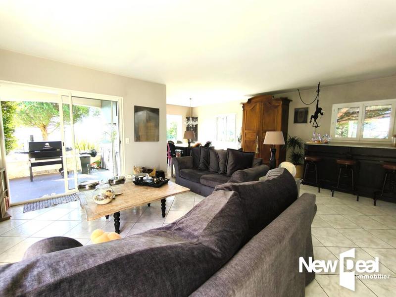 Villa - 171 m² - 6 pièces