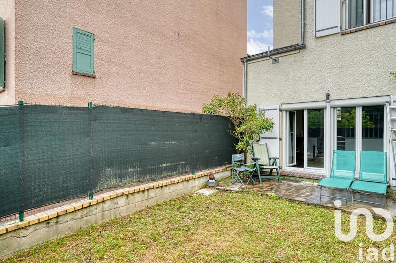 Maison - 93 m² - 5 pièces