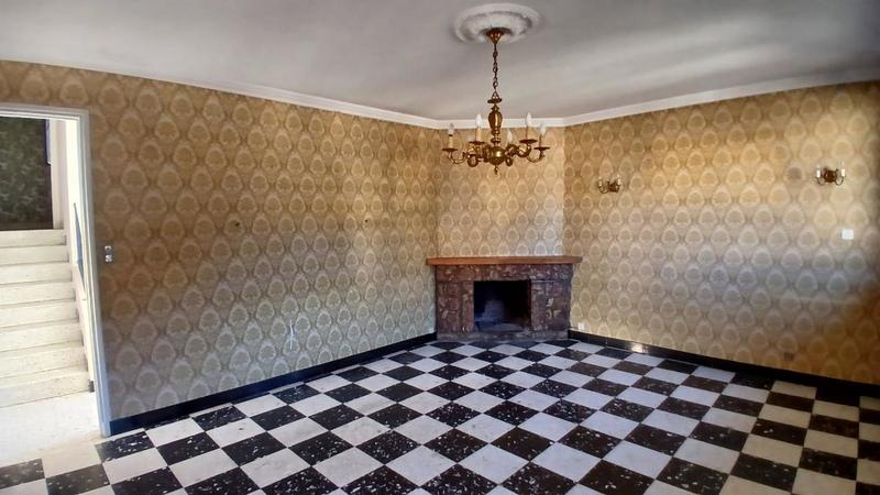 Maison - 99 m² - 5 pièces