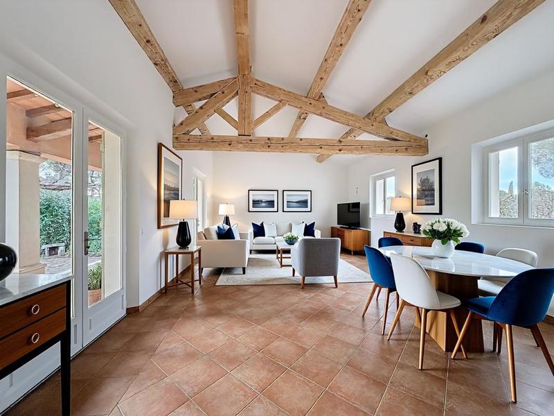 Villa - 140 m² - 6 pièces