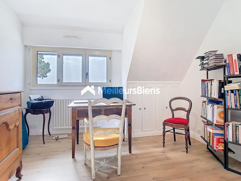 Maison - 133 m² - 6 pièces