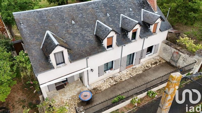 Maison - 250 m² - 9 pièces