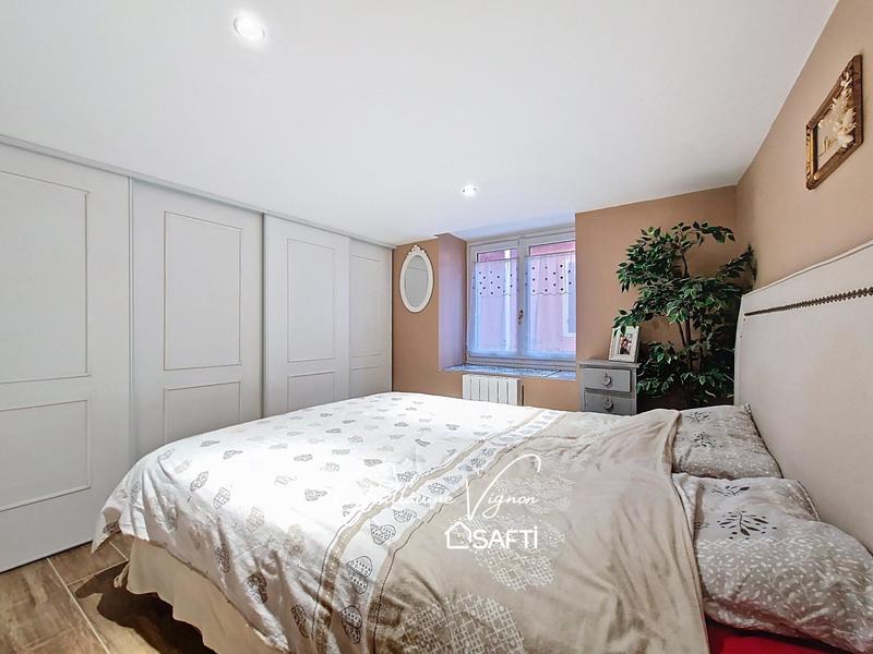 Appartement - 80 m² - 4 pièces