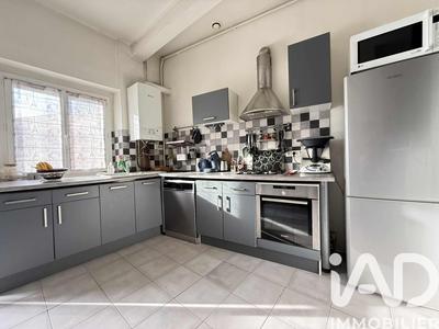 Maison - 86 m² - 5 pièces