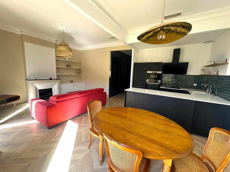 Appartement - 80 m² - 3 pièces