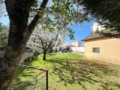Maison - 126 m² - 5 pièces