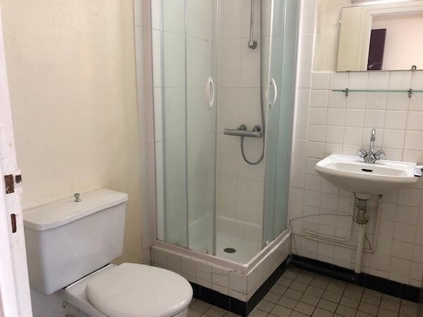 Studio - 15 m² - 1 pièce