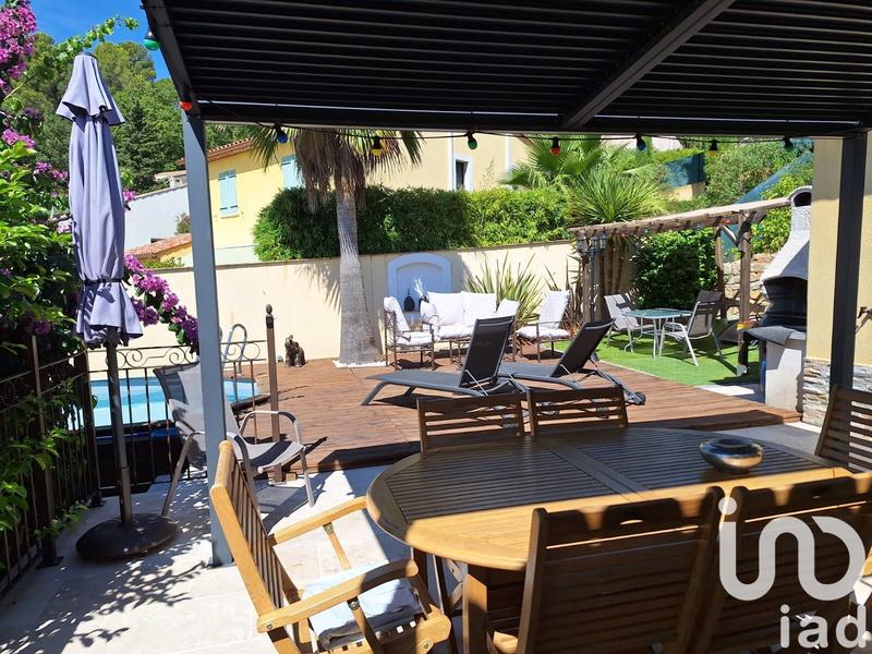 Maison - 140 m² - 5 pièces