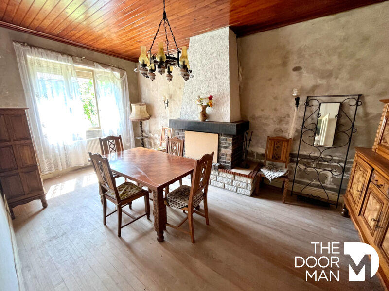 Maison - 95 m² - 4 pièces