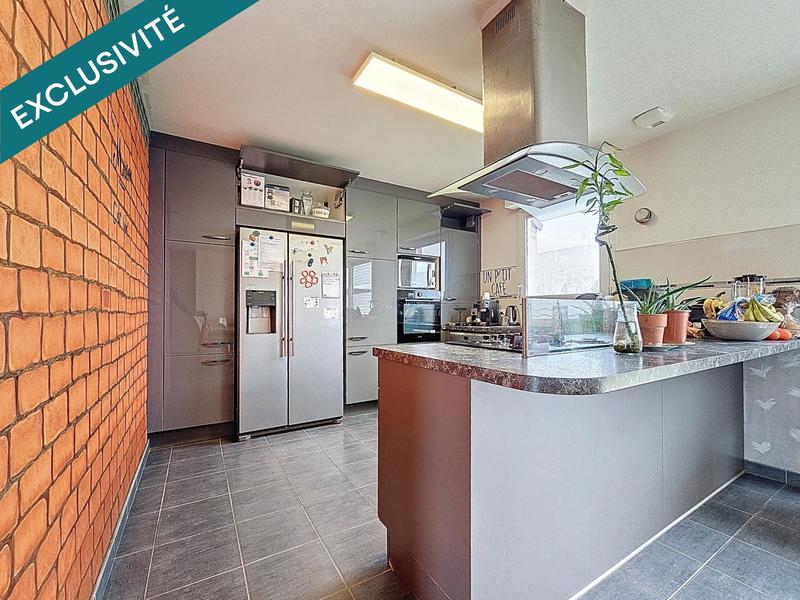 Maison - 107 m² - 6 pièces