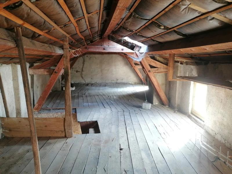 Maison - 63 m² - 5 pièces