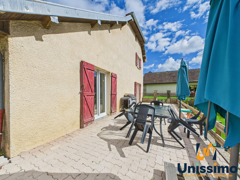 Maison - 170 m² - 7 pièces