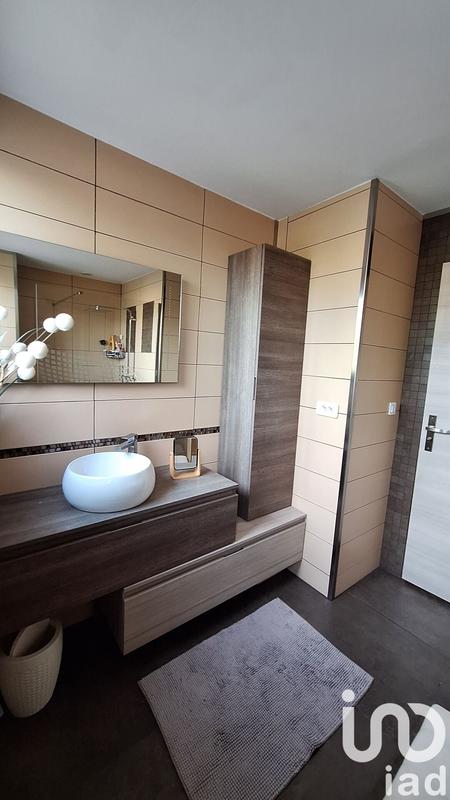 Maison - 145 m² - 6 pièces