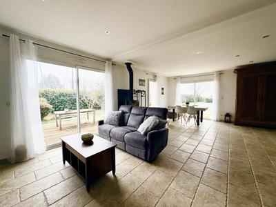 Villa - 130 m² - 4 pièces