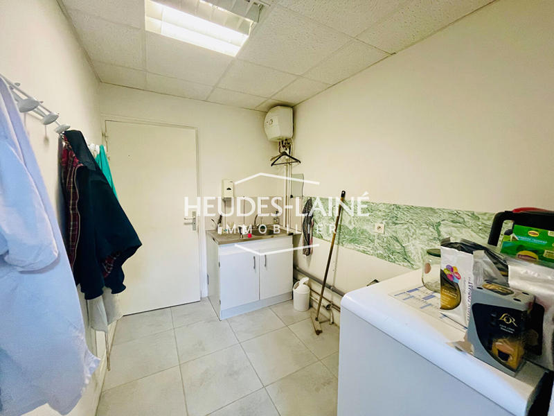 Local commercial - 210 m²