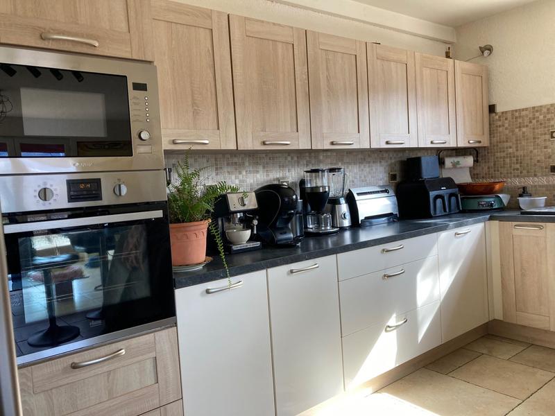 Propriété - 81 m² - 6 pièces