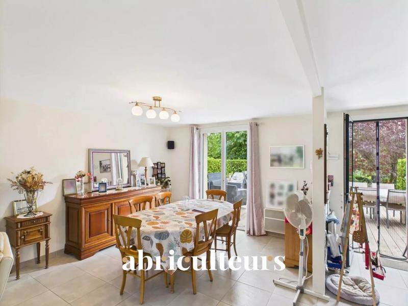 Maison - 117 m² - 7 pièces