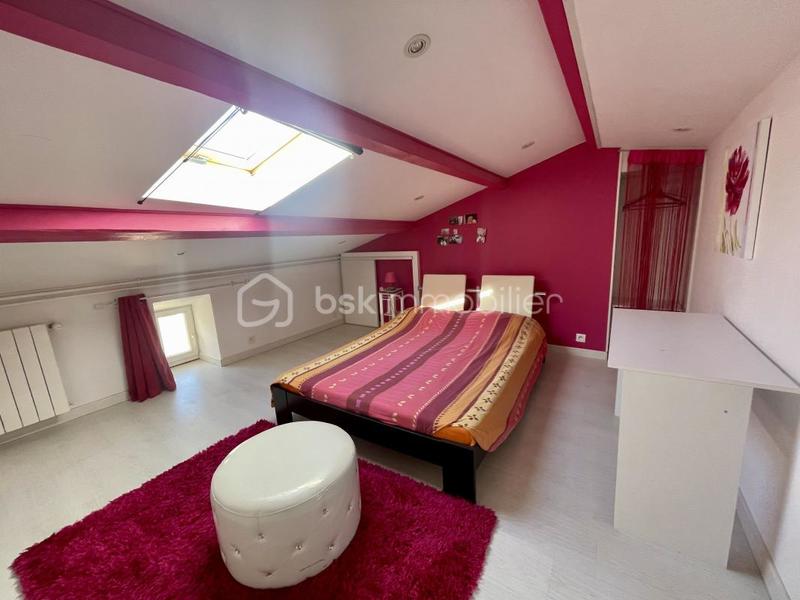 Maison de village - 245 m² - 9 pièces