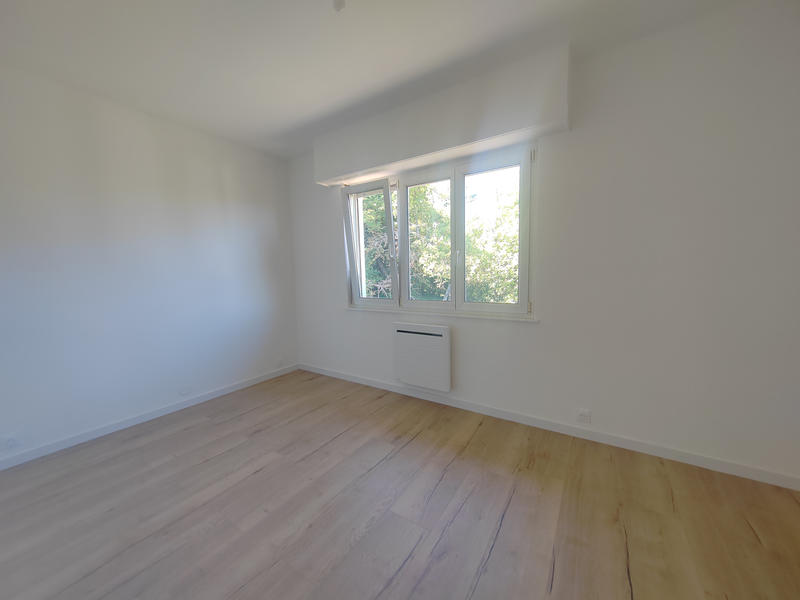 Maison - 178 m² - 7 pièces