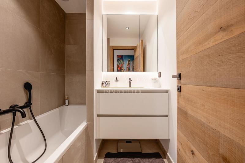 Appartement - 106 m² - 5 pièces