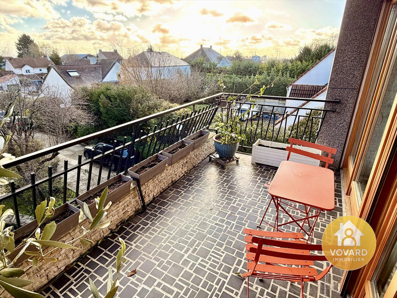 Appartement - 89 m² - 4 pièces