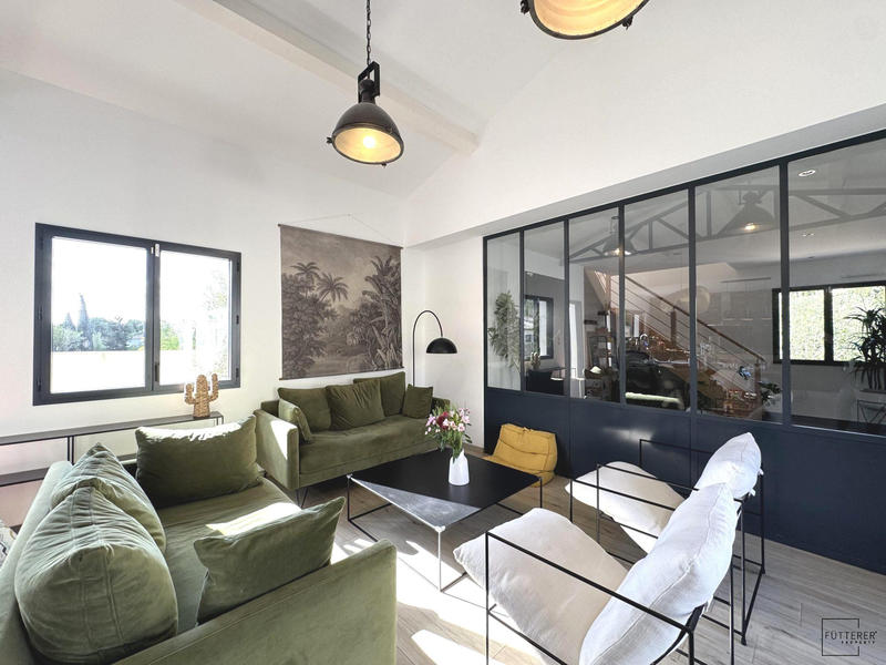 Villa - 168 m² - 5 pièces