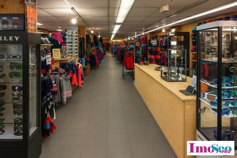 Local commercial - 1 040 m²