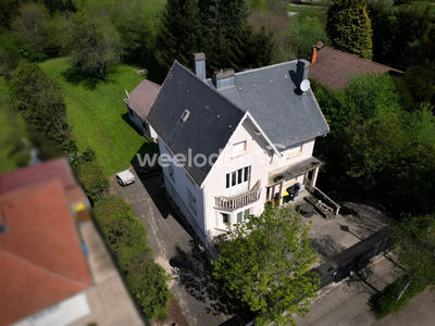 Maison - 170 m² - 7 pièces