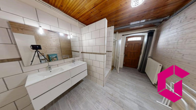 Maison ancienne - 135 m² - 6 pièces