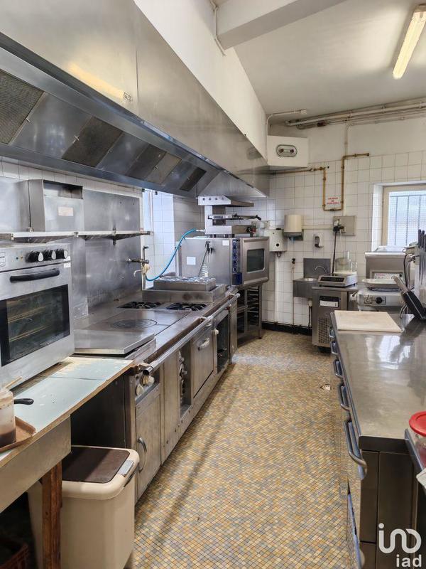 Local commercial - 1 465 m²