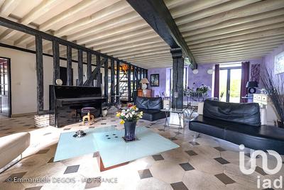 Maison - 316 m² - 10 pièces