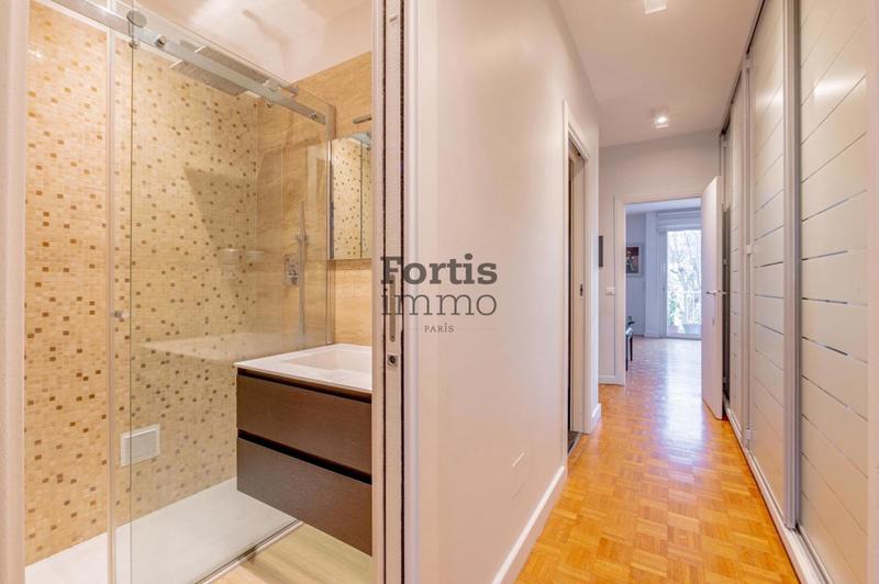 Appartement - 108 m² - 4 pièces