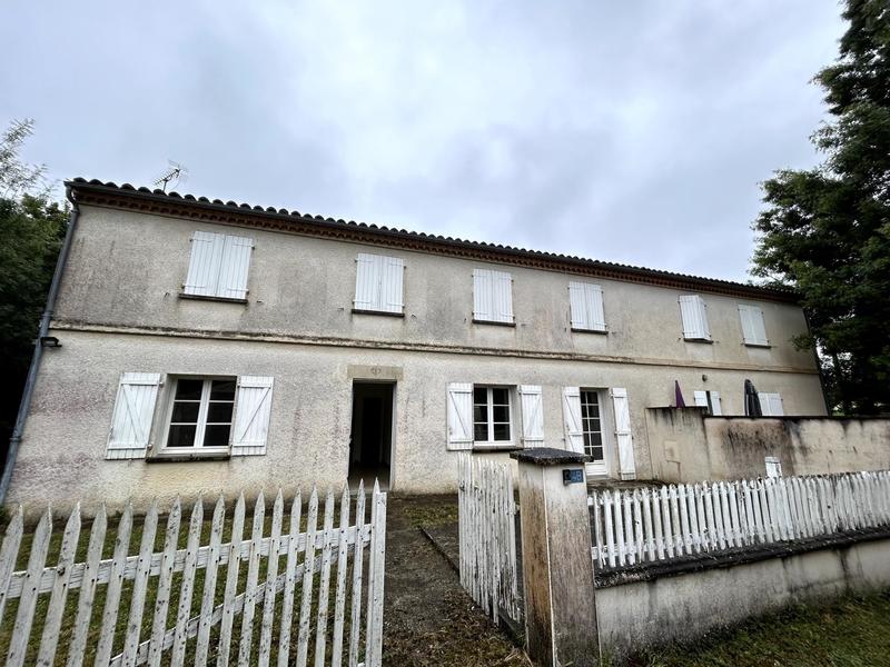 Maison - 202 m² - 5 pièces