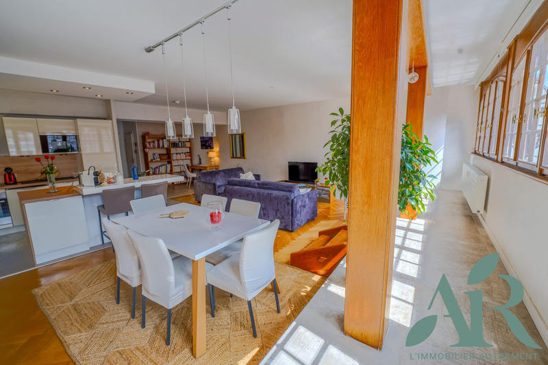 Appartement - 101 m² - 4 pièces