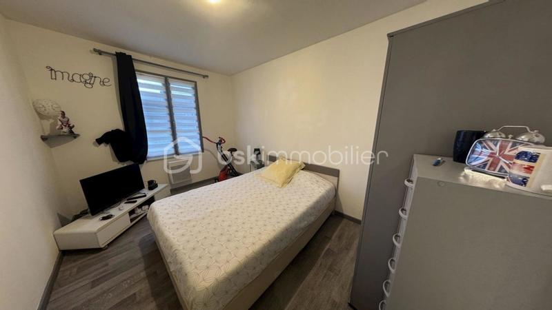 Maison traditionnelle - 99 m² - 4 pièces