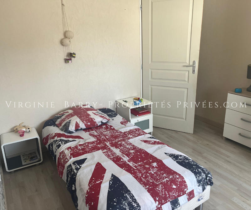 Maison - 252 m² - 11 pièces