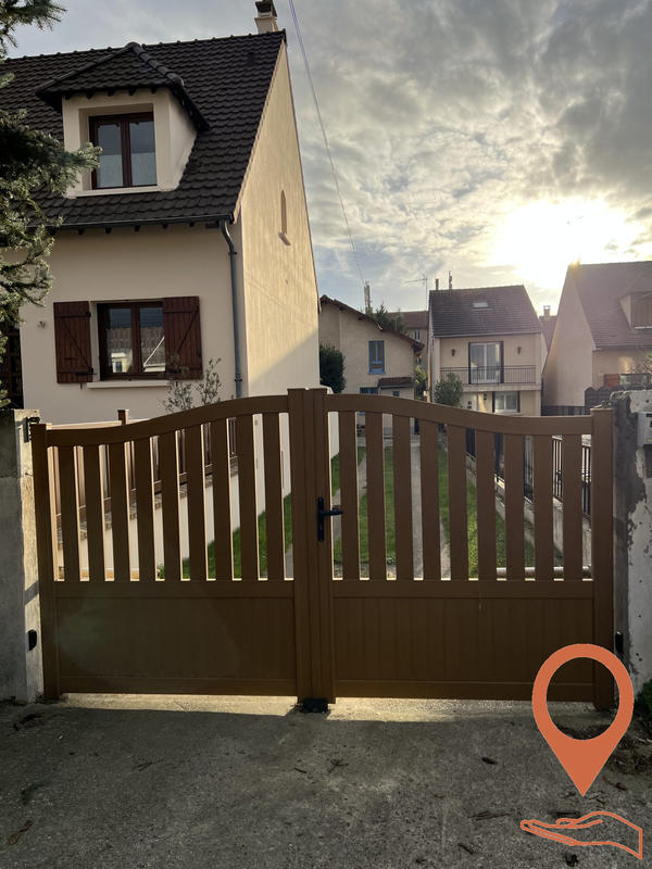 Maison contemporaine - 162 m² - 9 pièces