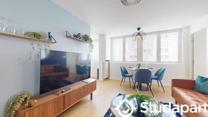 Chambre - 10 m² - 1 pièce