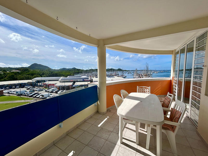 Appartement - 82 m² - 4 pièces