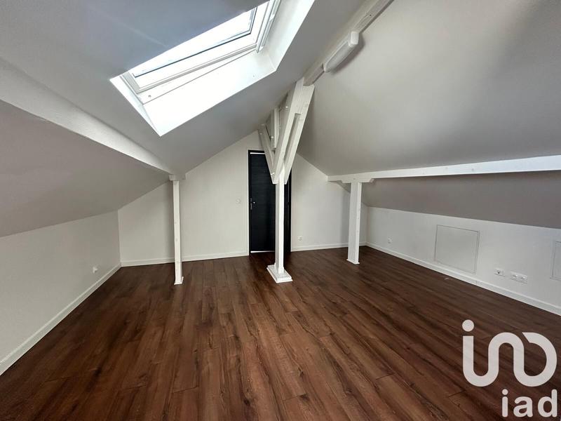 Maison - 195 m² - 10 pièces